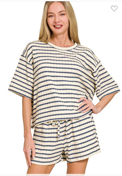 Short set-striped
