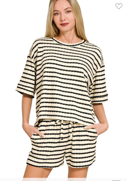 Short set-striped