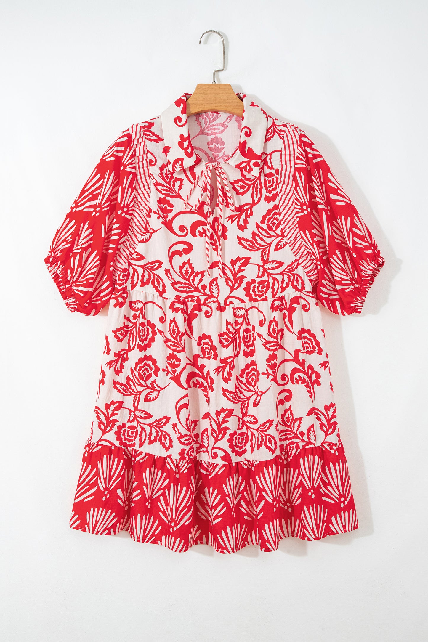 Red Collared V Neck Half Sleeve Loose Flower Mini Dress